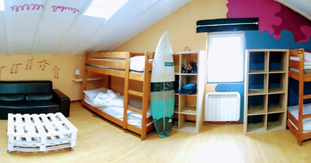 Surfhousegerra Hostel ซาน บีเซนเต เด ลา บาร์เกรา ภายนอก รูปภาพ